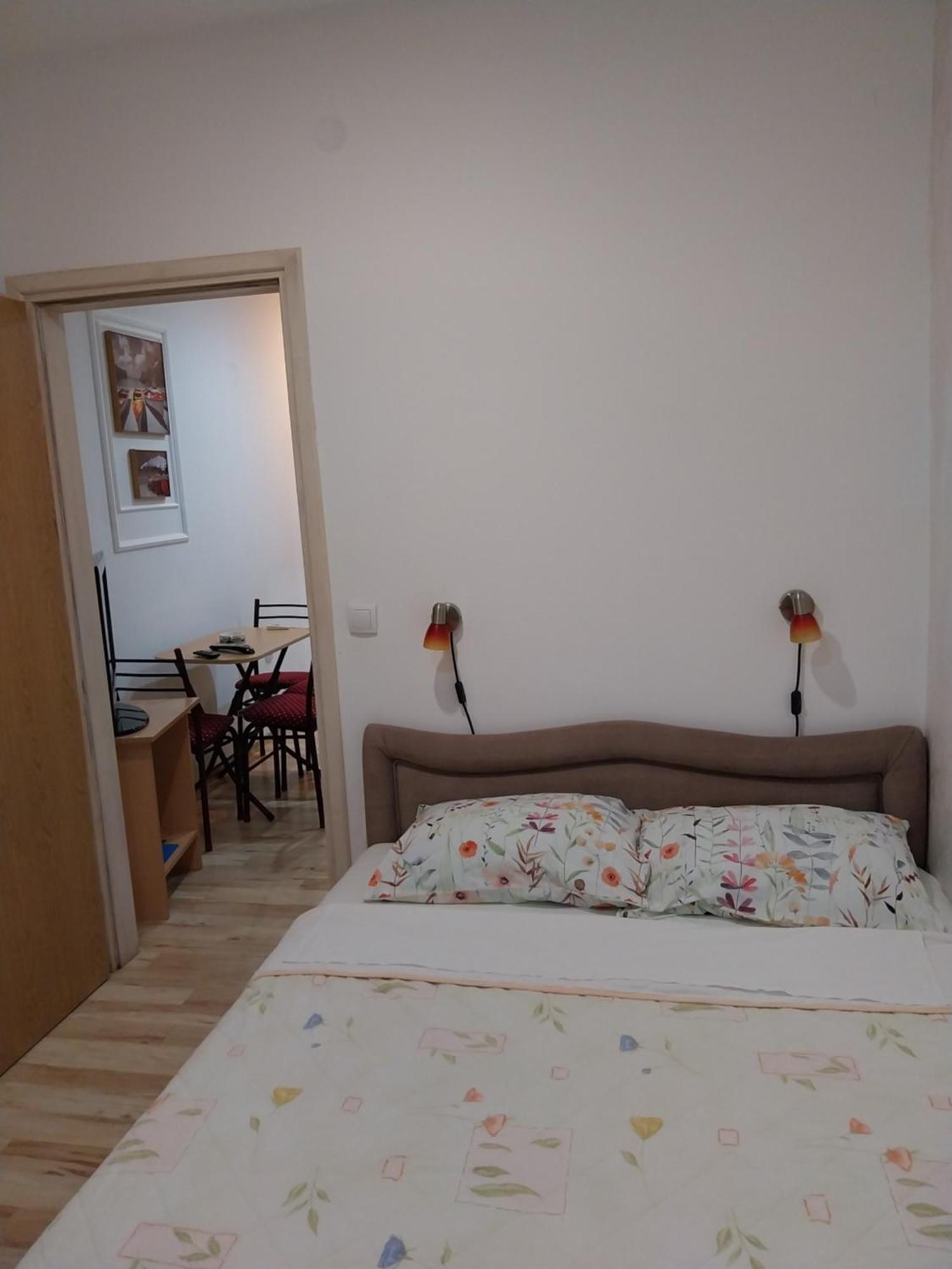 Jaz 24 Apartment